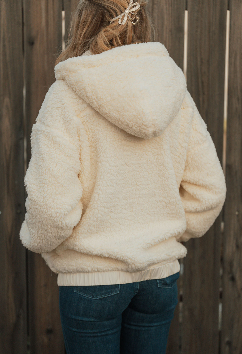Snowball Hooded Pullover